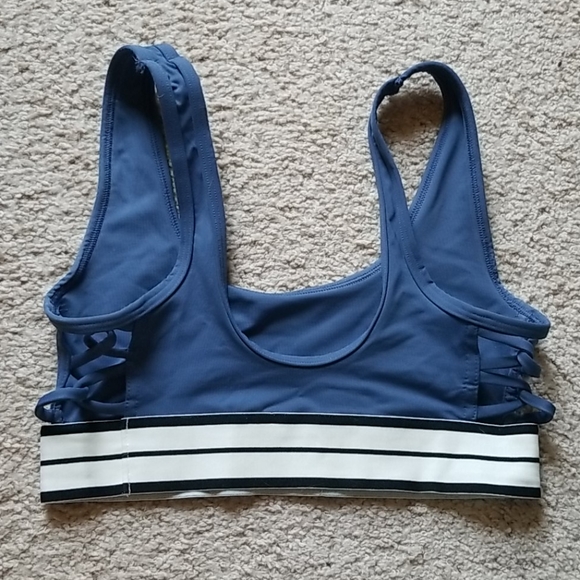 Victoria's Secret Sports Bra - Picture 2 of 3